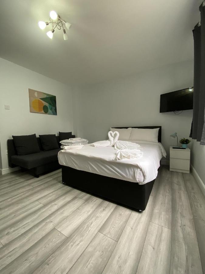 Comfortable - Cosy - Budget Studios In City Center 런던 외부 사진